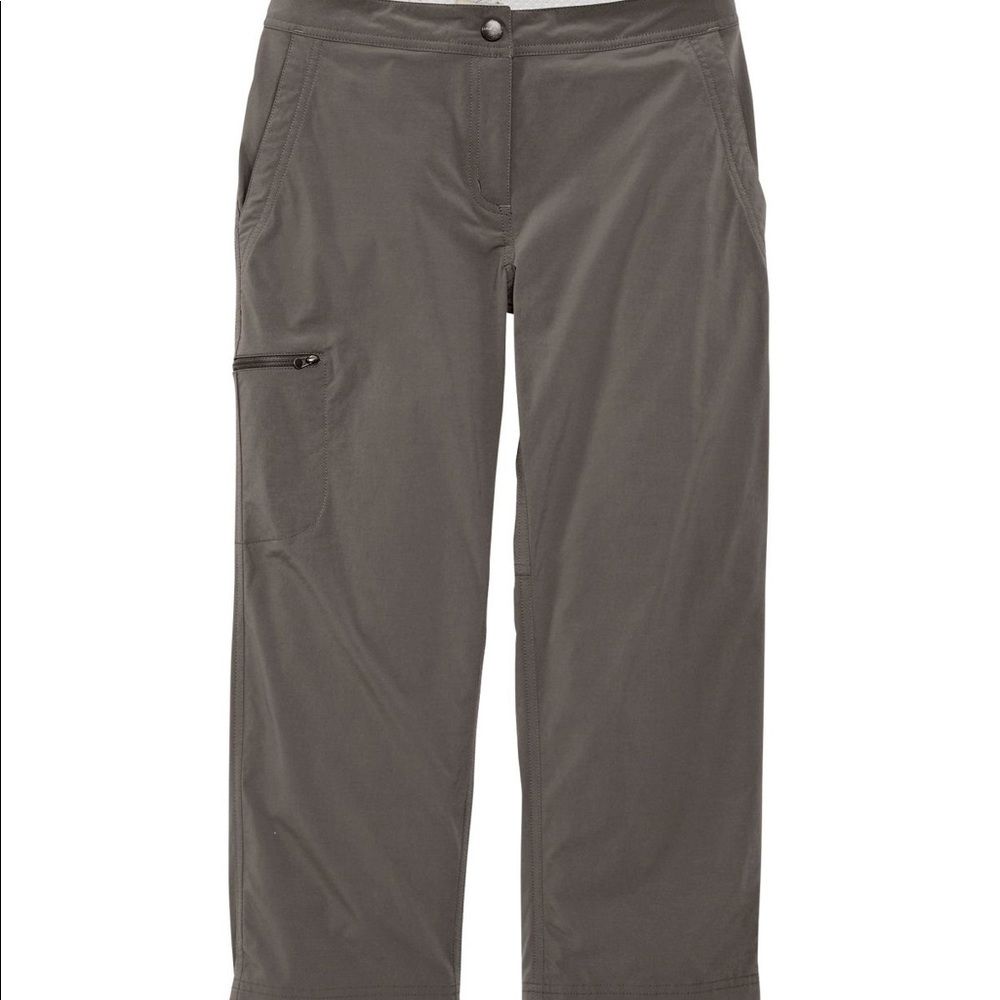 LL Bean Woman’s Comfort Trail Pants -Cropped Size 4p